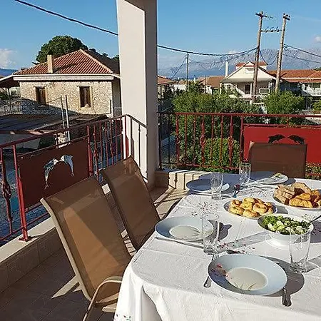 Panselinos Μεγανήσι