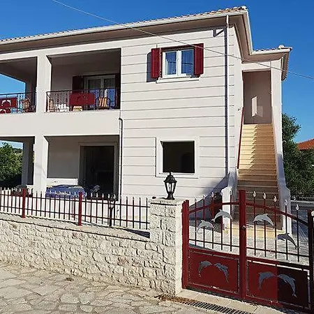 Διαμέρισμα Panselinos